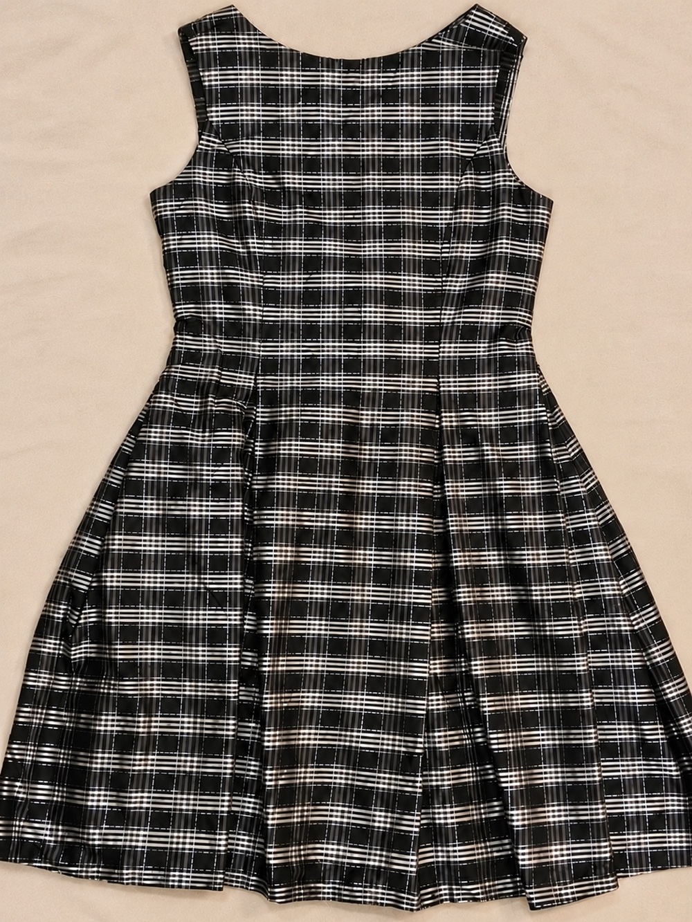 Daisy L Black & White Plaid 100% Silk Fit & Flare Dress Size 4 NWT